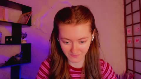 Snapshot of kate_cuddle chatting on February 14, 2025, 2:39 am Kate online show from February 14, 2025, 2:39 am