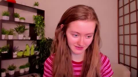 Snapshot of kate_cuddle chatting on September 11, 2025, 2:44 am Kate online show from September 11, 2025, 2:44 am