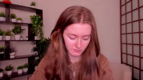 Snapshot of kate_cuddle chatting on September 15, 2025, 2:44 am Kate online show from September 15, 2025, 2:44 am