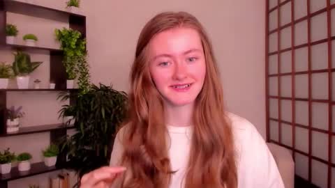 Snapshot of kate_cuddle chatting on September 16, 2025, 2:23 am Kate online show from September 16, 2025, 2:23 am
