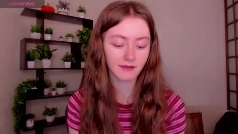 Kate online show from March 26, 2026, 2:39 am