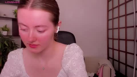 Kate online show from July 2, 2026, 2:44 am