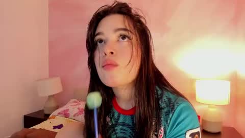 Snapshot of kate_michaels_ chatting on July 2, 2026, 3:34 am Kate online show from July 2, 2026, 3:34 am
