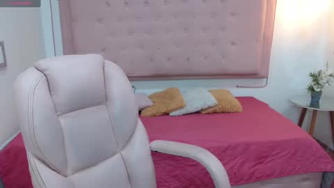 Snapshot of kate_pickman chatting on December 14, 2024, 3:51 am kate online show from December 14, 2024, 3:51 am