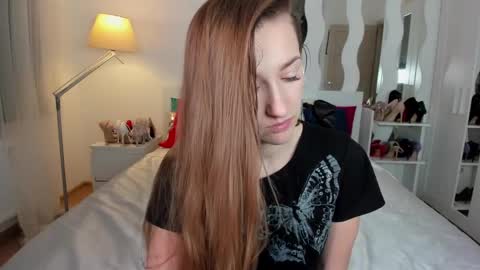 Snapshot of kate_redgar chatting on February 15, 2025, 2:00 pm kate_redgar online show from February 15, 2025, 2:00 pm
