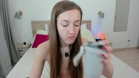 kate_redgar online show from March 27, 2026, 10:48 am