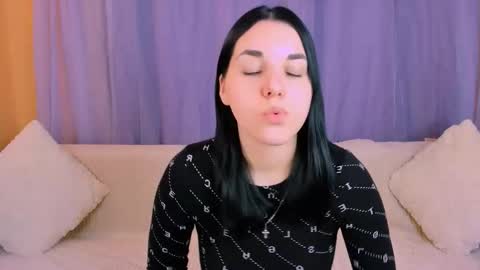 Snapshot of kate_ree_ chatting on December 1, 2025, 6:07 am KATE online show from December 1, 2025, 6:07 am