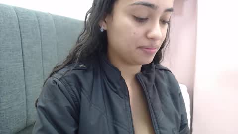 Snapshot of kate_stam chatting on December 20, 2025, 1:51 pm Kari online show from December 20, 2025, 1:51 pm