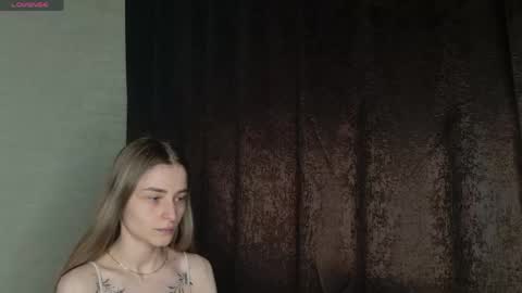 Kate online show from May 25, 2026, 2:28 am