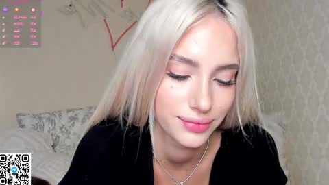 Snapshot of katebremar chatting on February 17, 2025, 12:10 am online show from February 17, 2025, 12:10 am