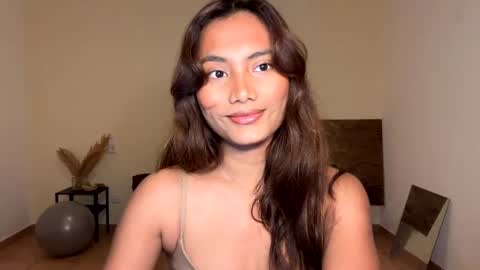 Snapshot of katedami chatting on February 15, 2025, 4:45 pm Kate Dami online show from February 15, 2025, 4:45 pm