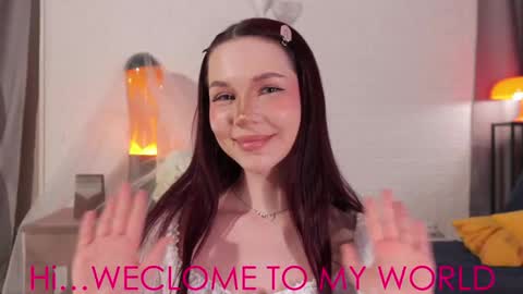 Kate online show from April 10, 2026, 9:47 am