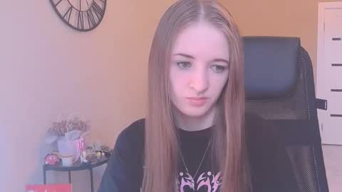 Snapshot of katekayer chatting on September 17, 2025, 8:38 am katekayer online show from September 17, 2025, 8:38 am