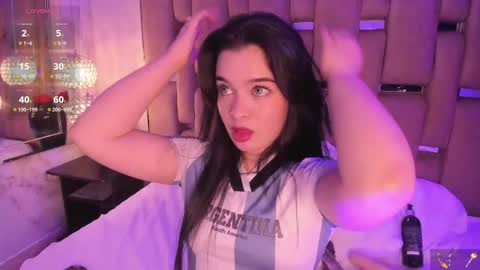 Snapshot of kateleeh_ chatting on November 22, 2025, 2:38 pm Kate online show from November 22, 2025, 2:38 pm