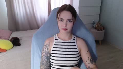 Snapshot of kateleoo chatting on July 7, 2026, 8:51 am Im Kate online show from July 7, 2026, 8:51 am