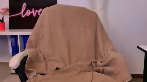 Snapshot of katemorganxx chatting on November 11, 2025, 9:09 am katemorganxx online show from November 11, 2025, 9:09 am