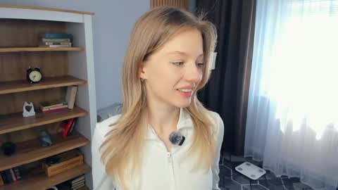 my name is Kate online show from May 3, 2026, 9:48 am