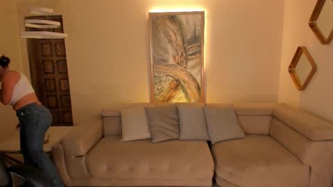 Snapshot of katesunder chatting on October 25, 2025, 1:40 pm K A T E online show from October 25, 2025, 1:40 pm