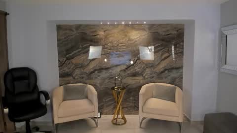 Snapshot of katesunder chatting on November 26, 2025, 12:17 pm K A T E online show from November 26, 2025, 12:17 pm