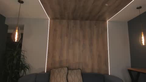 Snapshot of katesunder chatting on February 15, 2026, 8:02 am K A T E online show from February 15, 2026, 8:02 am