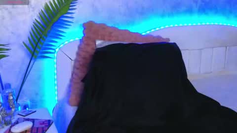 KateyRiva online show from October 30, 2025, 7:14 pm