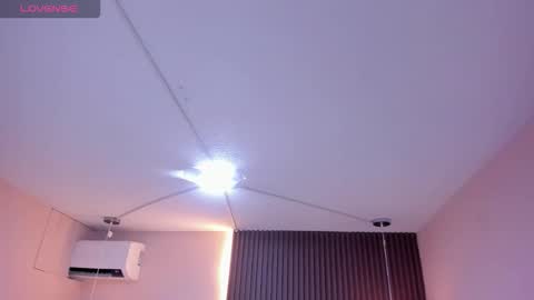 Snapshot of kathe_asian chatting on December 21, 2025, 11:28 am online show from December 21, 2025, 11:28 am