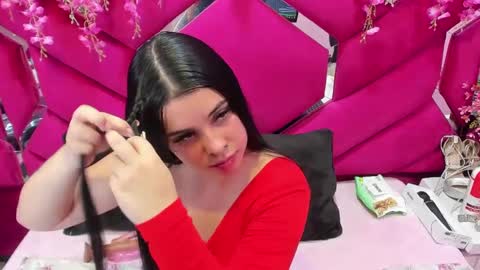 Snapshot of katherin_sweett chatting on October 5, 2025, 4:00 am katherin_sweett online show from October 5, 2025, 4:00 am