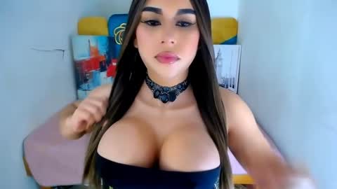 KATHERINE online show from February 5, 2025, 6:59 pm