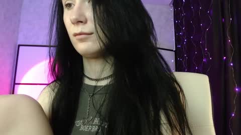 Snapshot of katherine_johnson chatting on January 9, 2025, 8:34 am katherine_johnson online show from January 9, 2025, 8:34 am