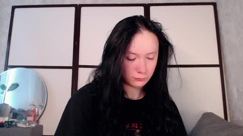 katherine_johnson online show from April 14, 2026, 6:19 am
