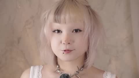 Snapshot of katheykenefick chatting on March 5, 2026, 4:47 pm Bella online show from March 5, 2026, 4:47 pm