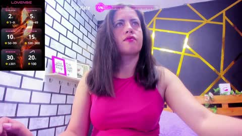 Snapshot of kathina_giraldo chatting on December 28, 2024, 1:17 pm Paola online show from December 28, 2024, 1:17 pm