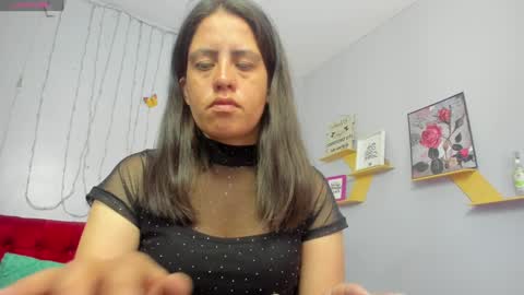 Snapshot of kathina_giraldo chatting on January 26, 2025, 1:47 pm Paola online show from January 26, 2025, 1:47 pm