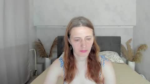Snapshot of kathrine_meye chatting on June 15, 2026, 12:46 am Katy online show from June 15, 2026, 12:46 am