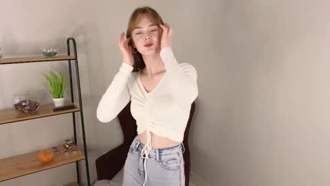 Snapshot of kathryn_bishop chatting on October 15, 2025, 7:14 pm Jane online show from October 15, 2025, 7:14 pm