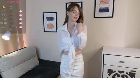 Snapshot of kathryn_bishop chatting on December 18, 2025, 8:26 pm Jane online show from December 18, 2025, 8:26 pm