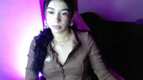 Snapshot of kathy_de chatting on June 30, 2026, 5:25 pm kathy de online show from June 30, 2026, 5:25 pm