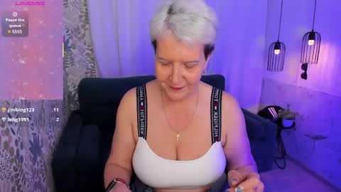 Snapshot of kathy_sunn chatting on May 13, 2026, 2:47 pm Kathy online show from May 13, 2026, 2:47 pm