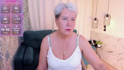 Snapshot of kathy_sunn chatting on May 18, 2026, 1:17 pm Kathy online show from May 18, 2026, 1:17 pm