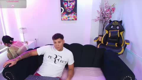 Snapshot of kathya_and_thiago chatting on January 15, 2026, 12:10 pm Kathia Thiago online show from January 15, 2026, 12:10 pm