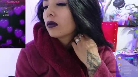 Snapshot of katia_collins chatting on February 18, 2025, 8:16 am Katia collins online show from February 18, 2025, 8:16 am
