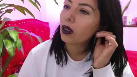 Snapshot of katia_collins chatting on March 12, 2025, 12:15 pm Katia collins online show from March 12, 2025, 12:15 pm