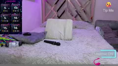 Snapshot of katia_collins chatting on October 22, 2025, 4:57 am Katia collins online show from October 22, 2025, 4:57 am