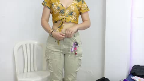. . KATIA . . online show from May 21, 2026, 7:43 pm