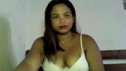 Snapshot of katibeauty00 chatting on February 19, 2026, 5:58 am katibeauty00 online show from February 19, 2026, 5:58 am