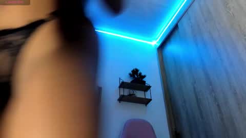 Katie online show from October 14, 2025, 3:24 pm