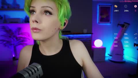 Katie online show from October 20, 2025, 7:47 pm