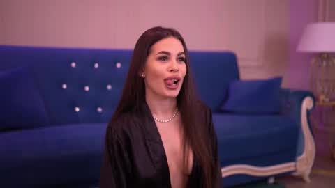 Snapshot of katie_hayes chatting on February 1, 2026, 7:56 pm Katie online show from February 1, 2026, 7:56 pm