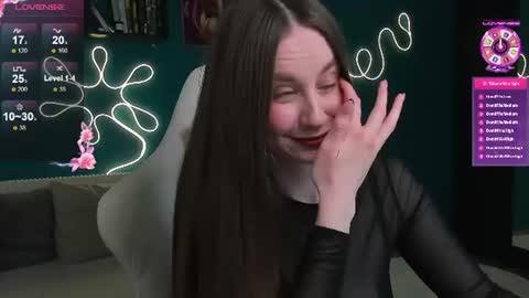 Snapshot of katie_taylorr chatting on July 22, 2026, 10:01 pm Katie online show from July 22, 2026, 10:01 pm