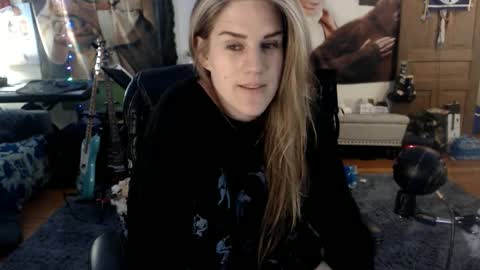 Snapshot of katiecutie_5 chatting on March 8, 2025, 5:07 am Katie online show from March 8, 2025, 5:07 am